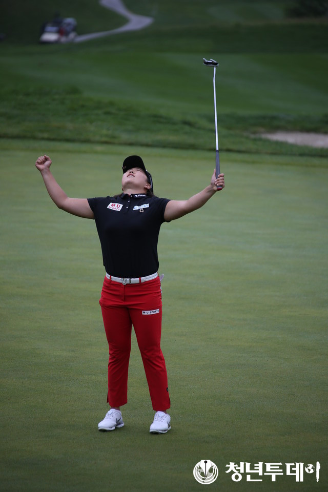 김해림이 4일 ‘맥콜·모나파크 오픈 with SBS Golf’ 대회가 열리는 강원도 용평에 위치한 버치힐 골프클럽에서 우승을 차지했다. 2021.07.04.