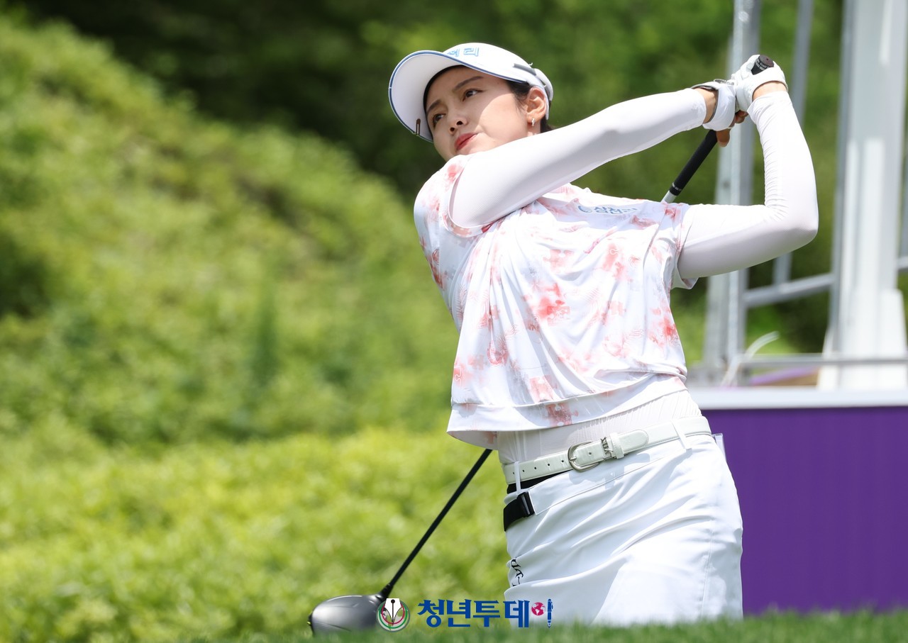 박도영이 11일 강원도 정선군에 위치한 하이원 컨트리클럽에서 열리는 ‘하이원리조트 여자오픈2024’에서 우승에 도전하는 드라이버 티샷을 하고있다. 2024.07.11. [사진=정선 김원혁 기자]