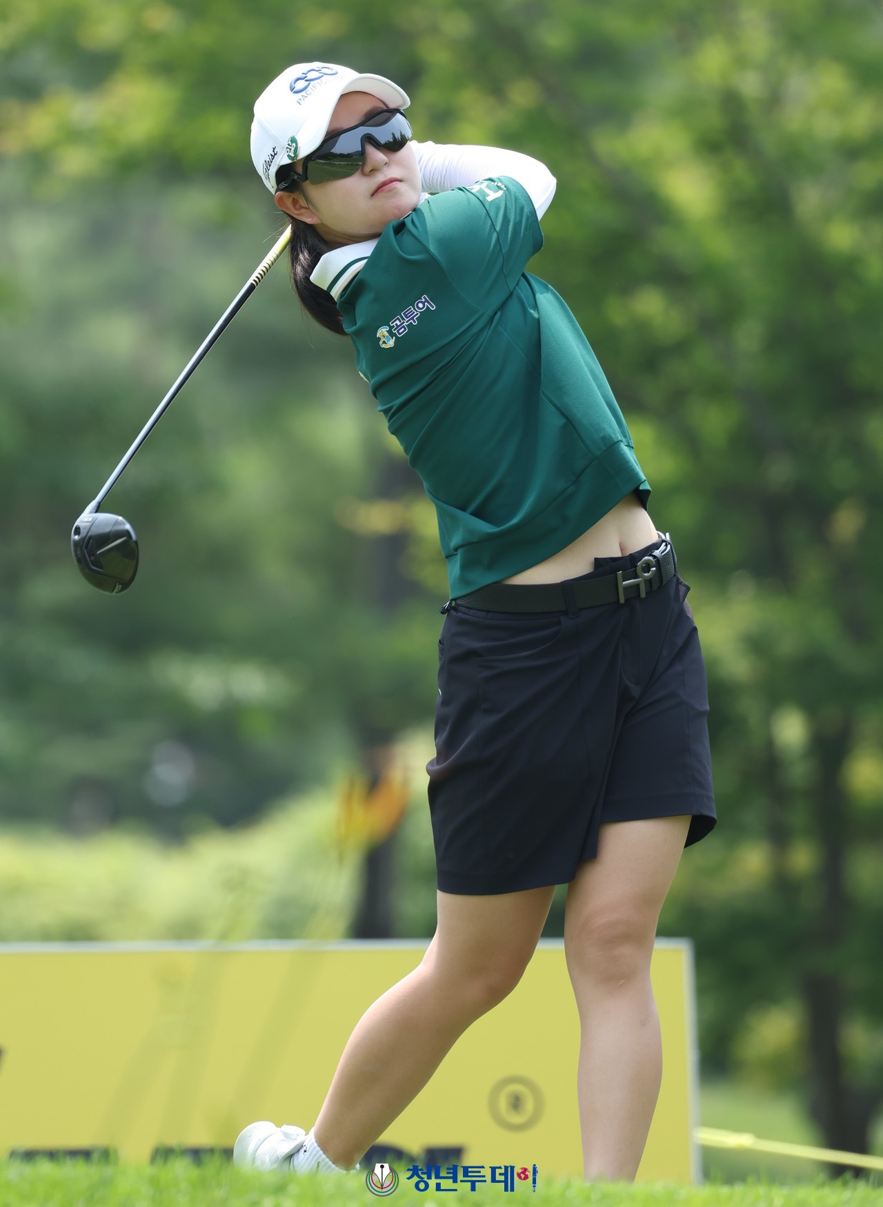 이승연이 13일 7번홀에서 티샷을 하고 있다. 2024.07.13. [사진=정선 김원혁 기자]