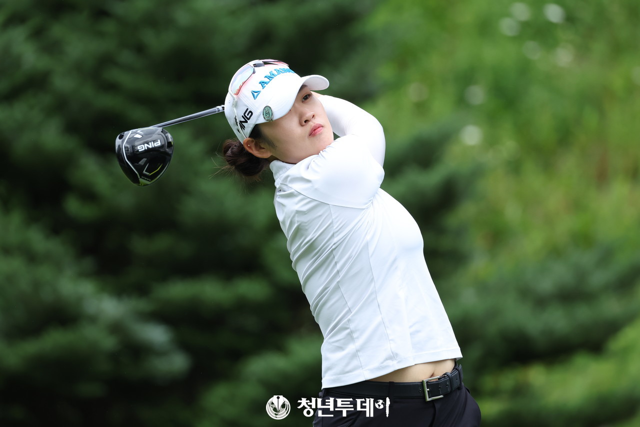 김연희가 14일 10번 홀에서 드라이버 티샷을 하고 있다. 2024.07.14. [사진=정선 김원혁 기자]