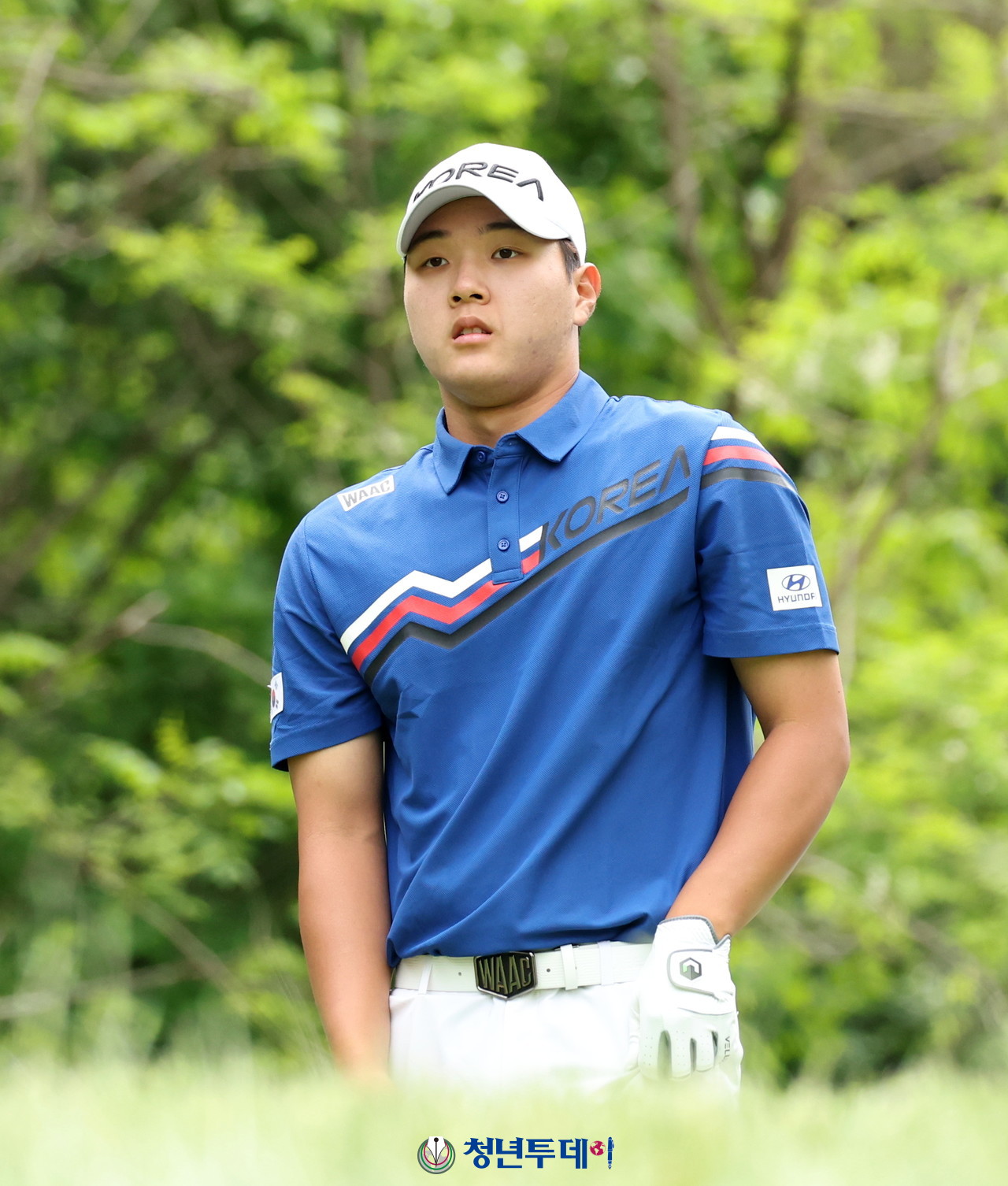 김민수가 24일 강원도 춘천의 라비에벨 골프클럽 듄스코스 6번 홀에서 티샷에 앞서 방향을 살피고 있다. 2025.05.24[사진=춘천 김충구 기자]