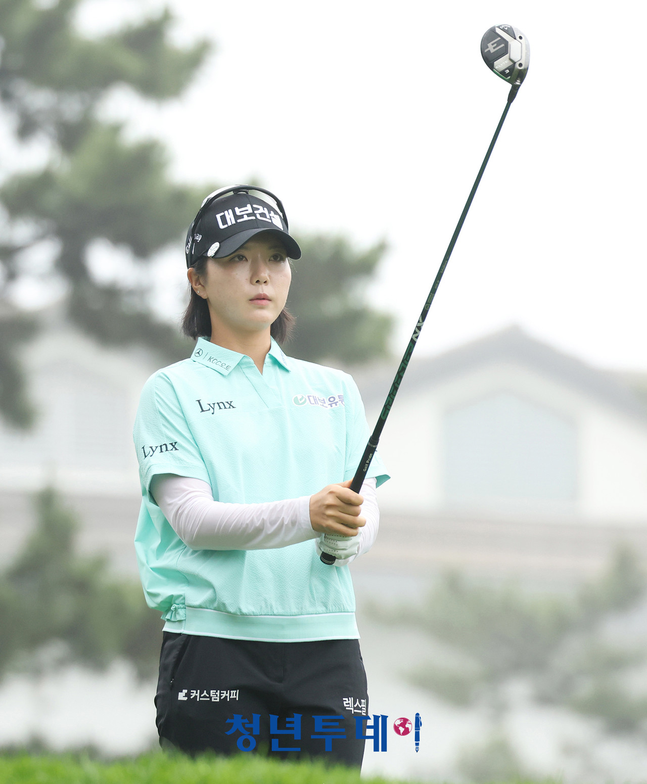 최예림이 2025시즌 KLPGA투어 ‘더헤븐 마스터즈’둘쨋날인 21일 경기도 안산에 위치한 더헤븐 컨트리클럽(파72/6,631야드) 10번홀에서 드라이버 티샷을 준비 하고있다.2025.06.21[사진=안산 김충구 기자]