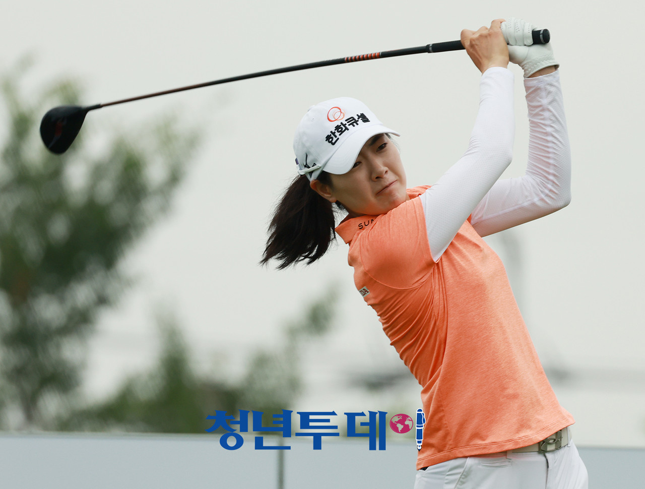 대회 이틀째인 4일 이정민이 11번 홀에서 드라이버 티샷을 하고 있다. 2025.07.04 [사진=청라 김충구 기자]